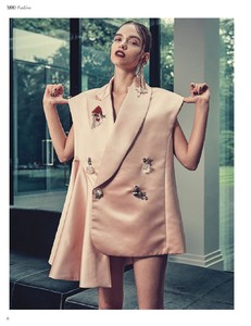 MOD_Magazine_Winter_2017_2018-page-003.jpg
