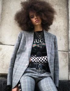 MOD_Magazine_Winter_2017_2018-page-007.jpg