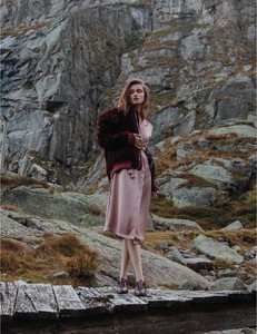 MOD_Magazine_Winter_2017_2018-page-012.jpg