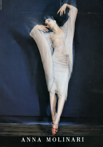 Milla-Jovovich-Anna-Molinari-1998-ph.Paolo-Roversi-05.thumb.jpg.446eadccb6a30692d9ead39987cfeebd.jpg