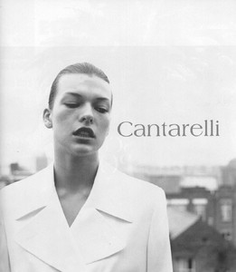 Milla-Jovovich-Cantarelli-1996-phMarkBorthwick-02.thumb.jpg.339963971d98f9788275f82834b93523.jpg