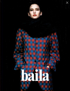 Ritts_Baila_by_Gianfranco_Ferre_Fall_Winter_85_86_04.thumb.png.c916815729f36e565867942812f18192.png