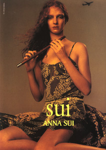 Sunniva-Stordahl-Anna-Sui-1998-ph.Steven-Meisel-01.thumb.jpg.472bb515753f0be3069af98b7c4d4059.jpg