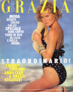 VKGraziaIT310587no2414cover.jpg