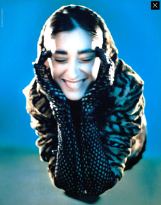 Vallhonrat_Vogue_Italia_December_1989_06.thumb.png.5d3900f06fae9d675e9e9504288470df.png