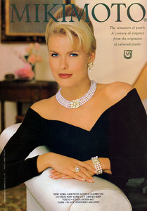 Vendela-Kirsebom-Mikimoto-1994-ph.James-Phillips-01.thumb.jpg.e16b8a98a0c602f99439082321da668e.jpg