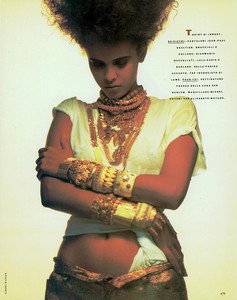 Watson_Vogue_Italia_February_1989_18.thumb.jpg.1b1dda5badb974a7e10b1cb7c8b32656.jpg