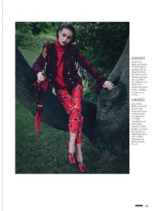 Woman_Austria__12_Oktober_2017-page-005.jpg
