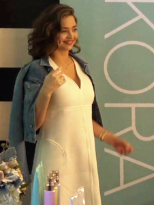 X17_miranda_kerr_pregnant_120317_05.thumb.jpg.0c260b936850d78dbc260d94c69a9ebf.jpg