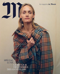 amber-valletta-by-zoe-ghertner-for-m-le-monde-2-december-2017-cover-29df9f6093225800eaf1771db9e161e13_thumb.thumb.jpg.fa604a38132f31ae3b398a8dfcd3bd32.jpg