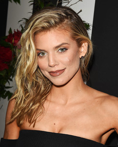 annalynne-mccord-land-of-distraction-launch-event-in-los-angeles-113017-1.thumb.jpg.9c0ead45f89a4a6a56b4925749e3d1e1.jpg