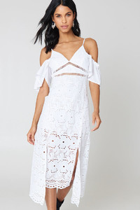 bardot_camilla_lace_dress_1198-000097-0045_03c.jpg