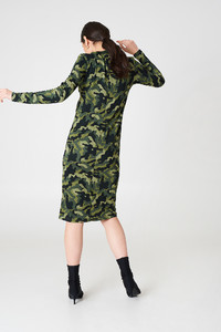 baum_und_pferdgarten_janny_dress_1508-000030-7897_03d.jpg