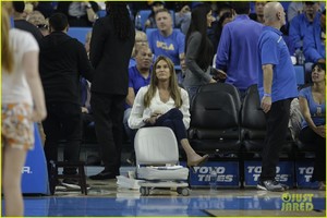 caitlyn-jenner-ucla-basketball-game-06.jpg