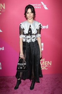 camila-cabello-2017-billboard-women-in-music-in-la-november-30-2017-7.jpg