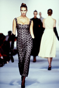 chloe-ss-1988-2.thumb.jpg.f254baa84319545d9bc3f3644ab3bfb8.jpg