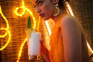 cindy_kimberly_not_wolfie_novia_justin_bieber_7_dias_7_looks_estilo__512094505_1200x.jpg