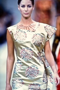 comme-des-garcons-ss-1992-2.thumb.JPEG.13a0dbee485b3c13b83292a632243570.JPEG