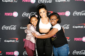 demi-lovato_picturepub-011.jpg