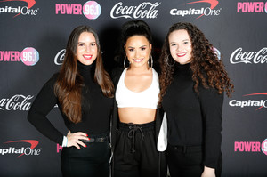 demi-lovato_picturepub-016.jpg