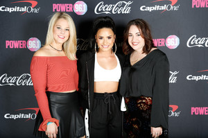 demi-lovato_picturepub-020.jpg