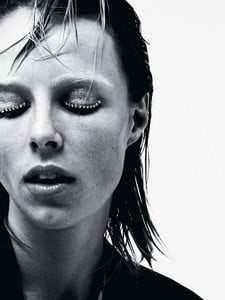 edie_allure_jan18_notext_allure_3.thumb.png.9a0c22478558de6ce54c7a184818cb24.png
