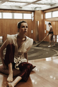 edie_holiday_no375_ss15_celeber_14.thumb.jpg.ab2b6c4798b4a1f37c40fc9287c5db3d.jpg