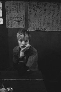 edie_holiday_no375_ss15_celeber_6.thumb.jpg.c7a5989f8a8b068c999d43cb87b30f3a.jpg