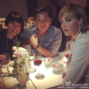 edie_tiffany_dinner_15apr15_angelicacheung_2.thumb.jpg.2805fb07d08a5643576126fd47f70c16.jpg
