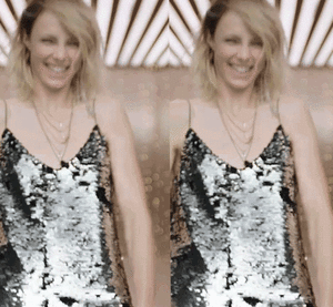 edie_zalando_christmas_happylolidays_1.thumb.gif.f2eadc0e8267124c551b64f1bf408ffa.gif