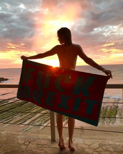ediebcampbell_beutiful_sunset_29dec17.thumb.jpg.3cb9a1d64f33f63f6041980e7dab34f5.jpg