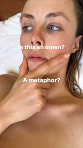 ediebcampbell_igstory_31dec17_2.thumb.jpg.10ca1a1c52e4fb0b36d650fc1746a24e.jpg