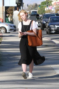 elle-fanning-33.jpg