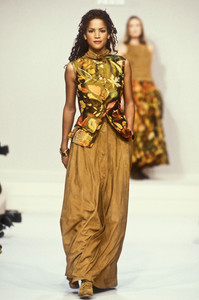 hermes-fw-1993-2.thumb.JPEG.22907d3383e3e2153eca8cd7654ece6e.JPEG