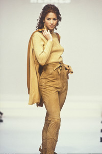 hermes-fw-1993-4.thumb.JPEG.897d505cdca5d02865bf79b63cabc5d7.JPEG