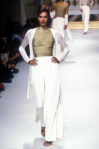 herve-leger-fw-1995-4.thumb.jpg.e426834a79cb0076a865acecea02577b.jpg