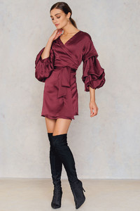 hot_and_delicious_bubble_sleeve_satin_dress_1553-000004-0212_03c.thumb.jpg.3ed7ae0e677a505d10bde78bd64b338b.jpg