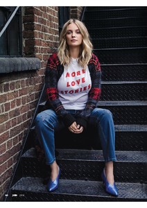 j0li01.18_downmagaz.com-7.jpg