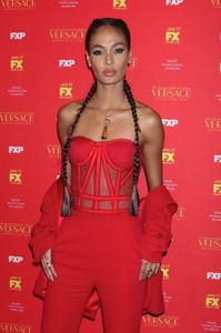 joan-smalls-the-assassination-of-gianni-versace-american-crime-story-tv-show-premiere-in-new-york-13.jpg
