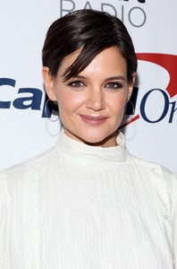 katie-holmes-z100s-jingle-ball-2017-in-nyc-0.jpg