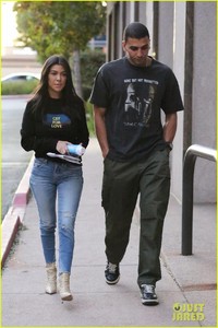 kourtney-kardashian-and-kendall-jenner-match-in-denim-while-out-in-la-04.jpg