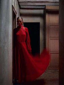 m-lemonde-march-2017-anna-ewers-by-mario-sorrenti-07-e1514283674.thumb.jpg.806b27f283e8864997773d6039910637.jpg