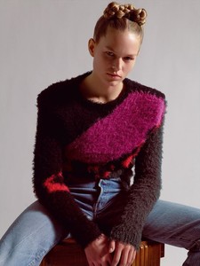 m-lemonde-march-2017-anna-ewers-by-mario-sorrenti-19.thumb.jpg.2b84a6910b917261331e4709d78291d6.jpg