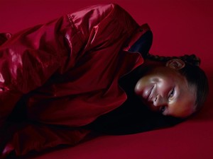 m-lemonde-march-2017-anna-ewers-by-mario-sorrenti-20-e1514283497.thumb.jpg.a797a1cd6083bce5d01dec6163663709.jpg
