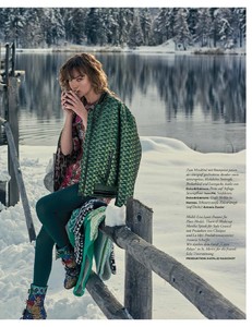 madam0118_downmagaz.com-page-004.jpg