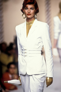 michel-klein-ss-1992-2.thumb.JPEG.48764de4f20922d94d041c2989d51ff2.JPEG