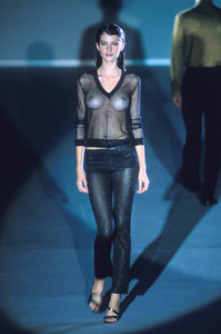 missoni-ss-1998-3.thumb.jpg.44670421318e80d6a4bc6fc24d2d218e.jpg