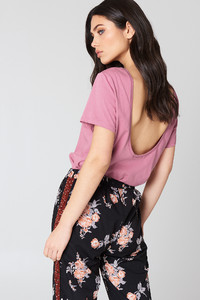 nakd_deep_back_tee_1100-000199-603_01b.jpg