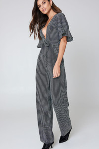 nakd_kristin_sundberg_flare_sleeve_jumpsuit_1355-000032-2099_03c.jpg