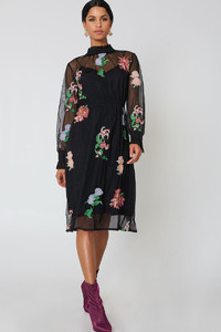 neon_rose_torchlight_embroidered_dress_1434-000045-0541_03c.jpg